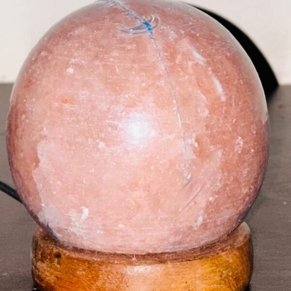 USB-Powered Multi-Color Himalayan Moon Lamp